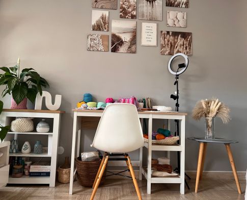atelier de créatrice de sacs et accessoires crochet