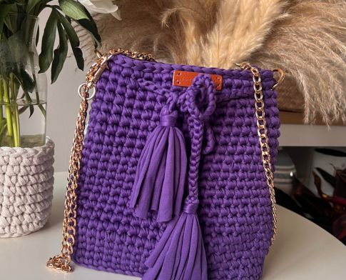 sac crochet fait main artisanat français pompon